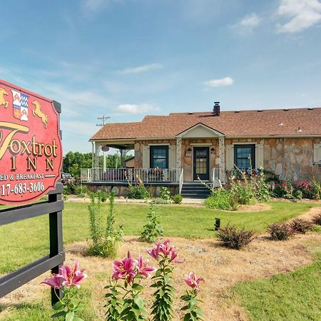 The Foxtrot Inn Ava Exteriör bild
